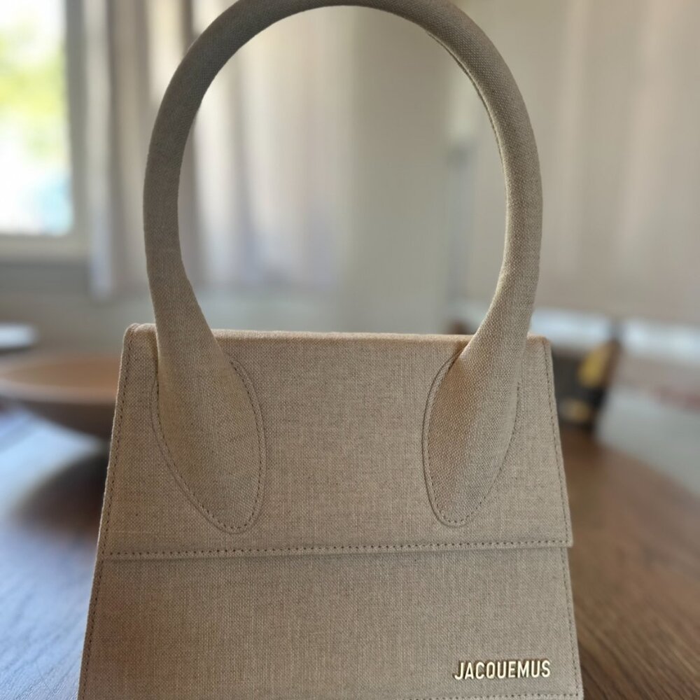 Jacquemes Beige Le Papier 'Le Grand Chiquito' Bag